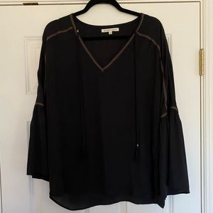 Danielle Rainn black 3/4 bell sleeve blouse
